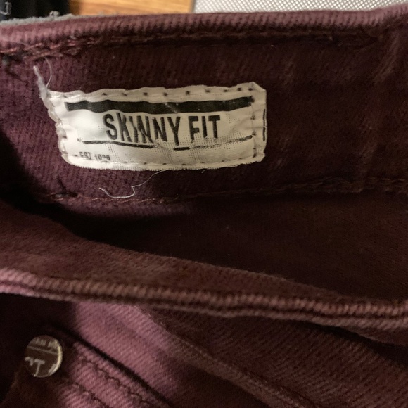 Mens Maroon Skinny Fit Jeans - Picture 5 of 6